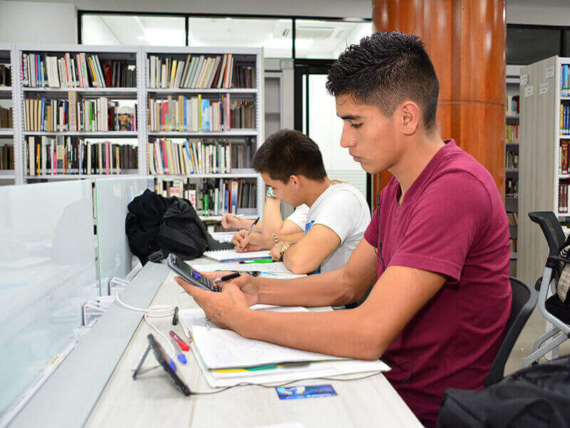 biblioteca de la Universidad Javeriana Cali
