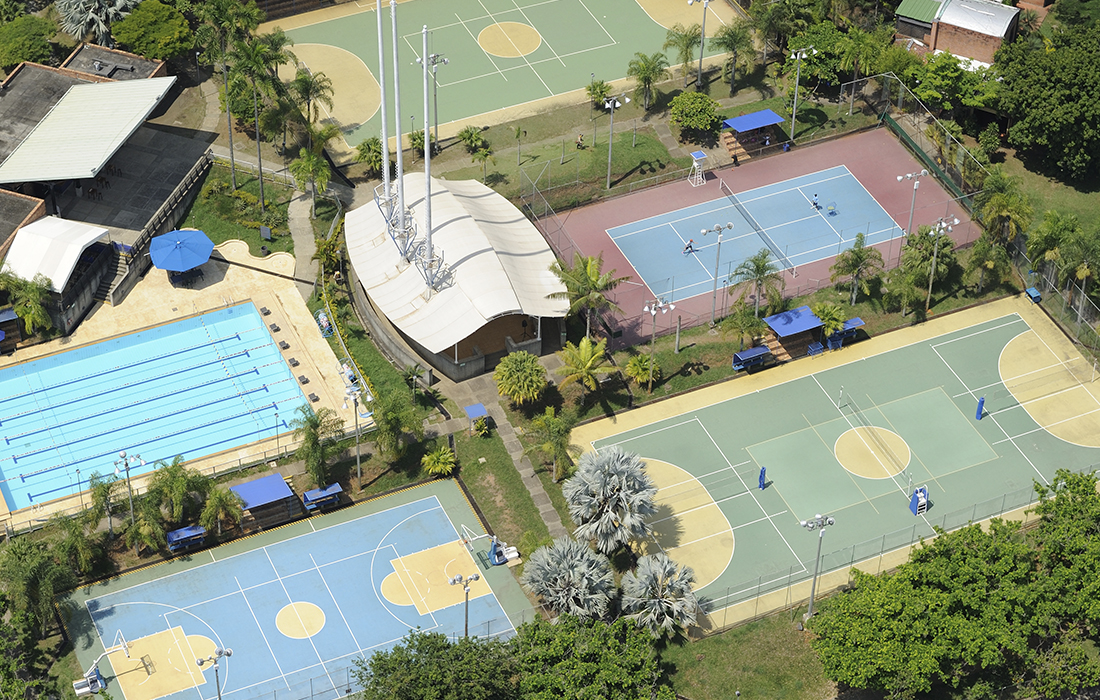Centro Deportivo Loyola