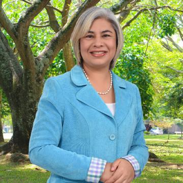 Adriana Rodriguez Adriana Rodriguez
