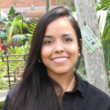 María Isabel Cajas Cuadros María Isabel Cajas Cuadros