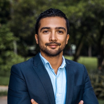 Sebastián López Estrada, profesor de la Javeriana Cali Sebastián López Estrada, profesor de la Javeriana Cali