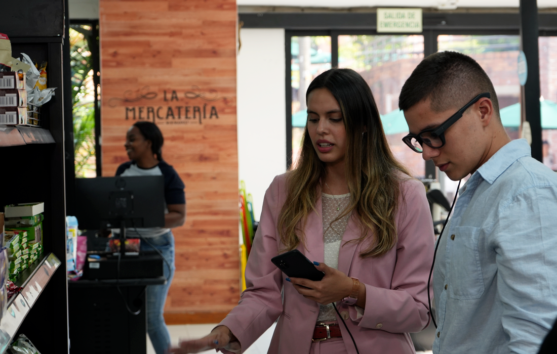 Análisis del comportamiento del consumidor en puntos de venta físicos y digitales Análisis del comportamiento del consumidor en puntos de venta físicos y digitales