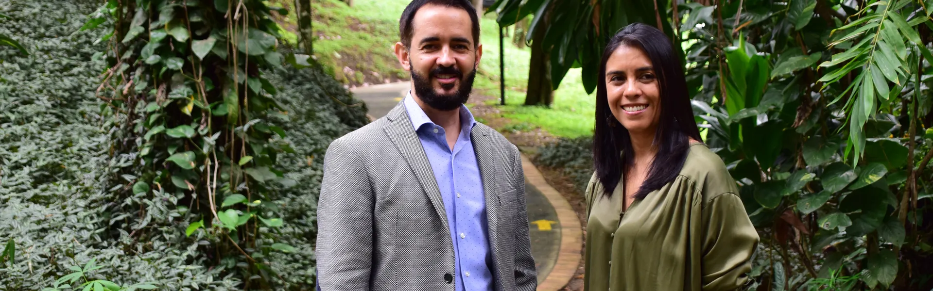 Lya Paola Sierra y Pavel Vidal, creadores del Indicador Mensual de Actividad Económica de la Javeriana Cali