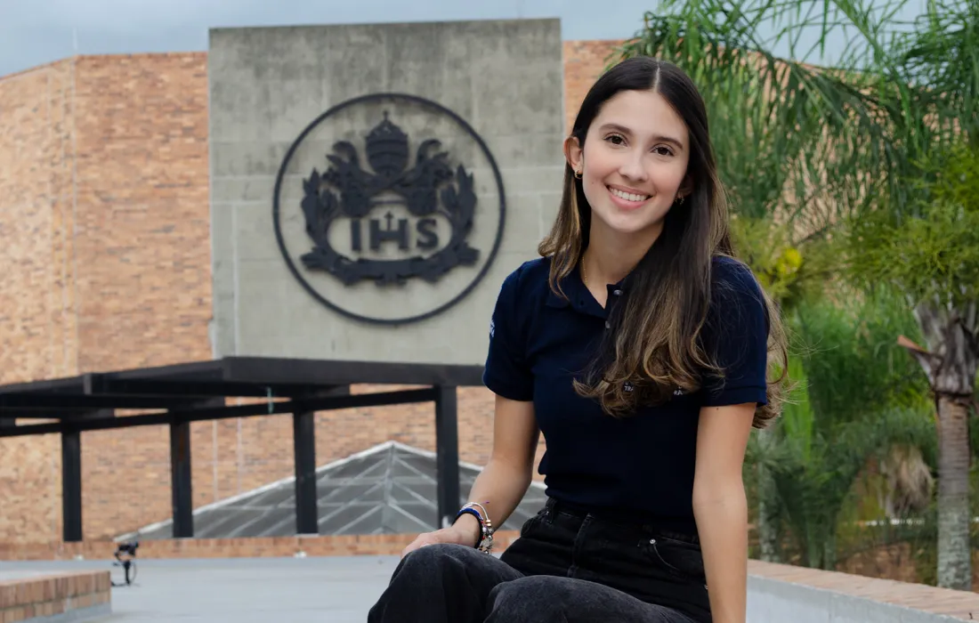 Luisa López, estudiante de Negocios Internacionales de la Javeriana Cali, hará su Semestre Académico Internacional en Francia.