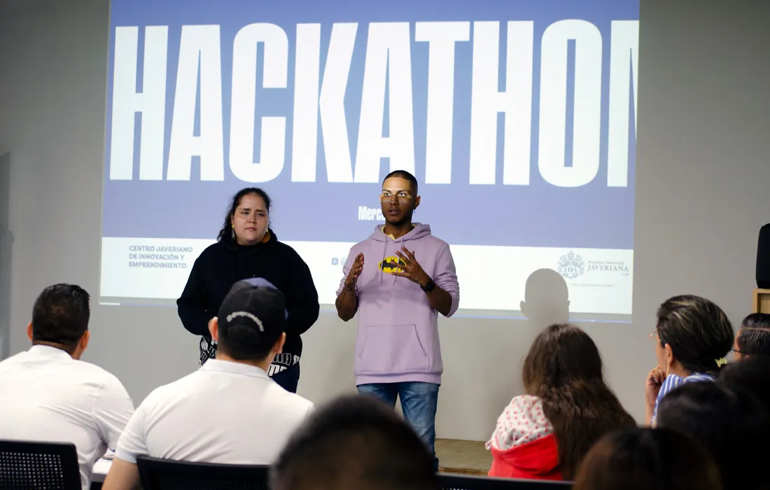 Hackaton, una experiencia de innovación colaborativa con empresas que le apuesta a metodologías de enseñanza de clase mundial
