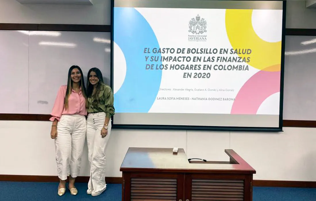 Estudiantes javerianas desarrollaron un modelo que determina el gasto de bolsillo en salud y su impacto en las finanzas familiares Estudiantes javerianas desarrollaron un modelo que determina el gasto de bolsillo en salud y su impacto en las finanzas familiares