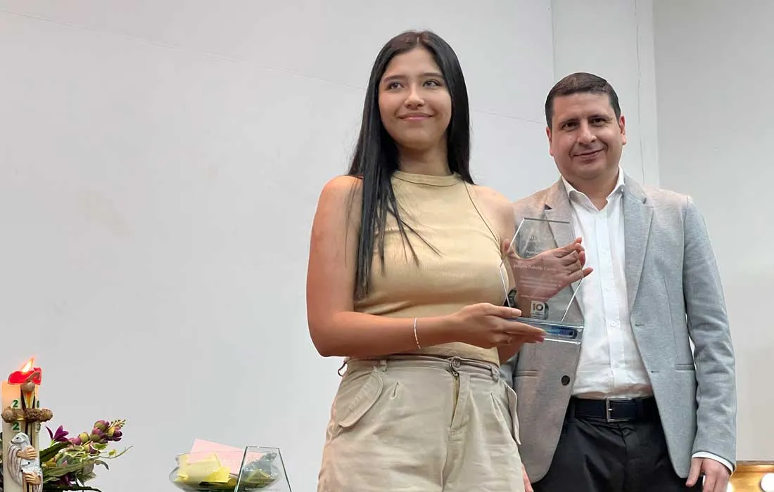 “Negocios Internacionales es un rostro vivo que se enriquece con cada uno de ustedes” “Negocios Internacionales es un rostro vivo que se enriquece con cada uno de ustedes”