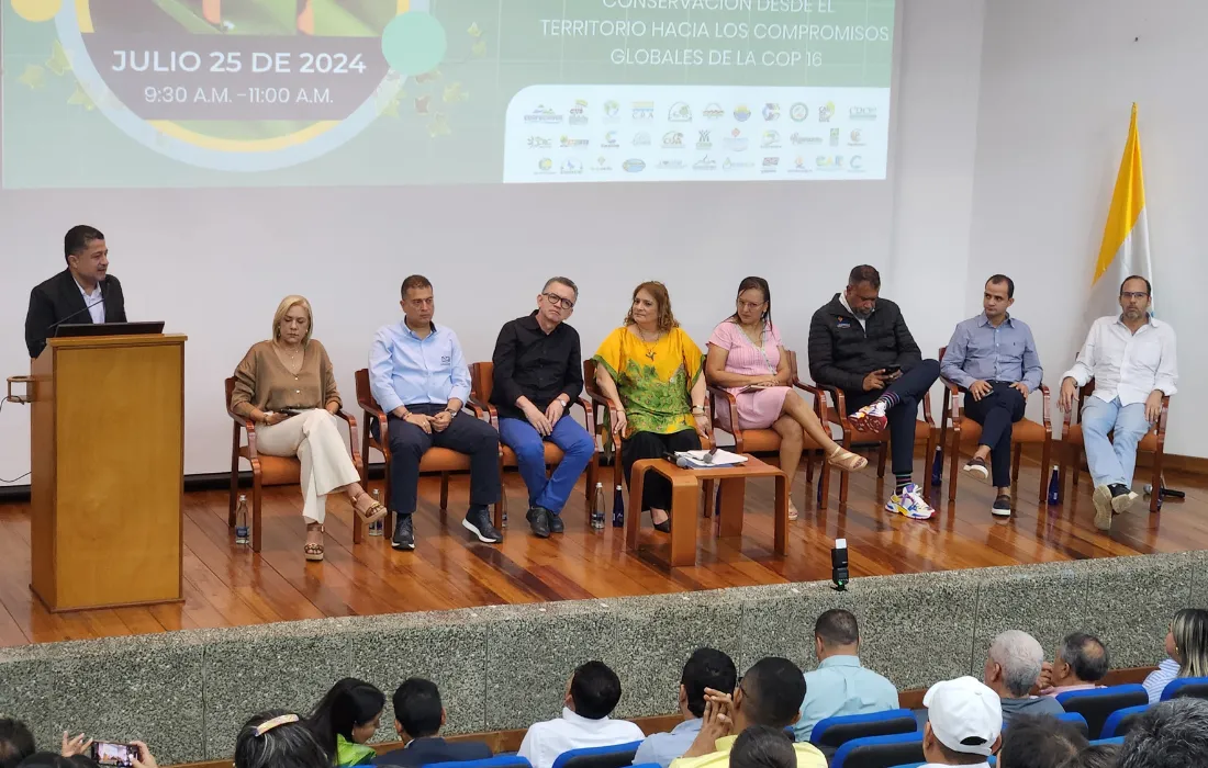 conversatorio-foroprecop16-conservacionbiodiversidad conversatorio-foroprecop16-conservacionbiodiversidad