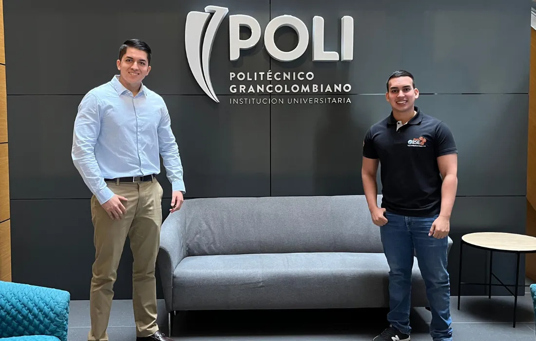 Santiago Cáceres Medina y Darío Camilo Viteri Lasso, estudiantes de las carreras de Ingeniería Industrial y de Administración de Empresas de la Universidad Javeriana Cali, se destacaron como ponentes en el Congreso IISE 2024 de la Región XVI en Bogotá. Con su proyecto sobre las dinámicas de movilidad en la ciudad de Cali, desarrollaron un análisis integral de problemáticas como la accidentalidad y las emisiones contaminantes, aportando propuestas orientadas a la seguridad y sostenibilidad urbana. La investigación ha contado con la dirección de la profesora Kathleen Salazar, de la Facultad de Ingeniería y Ciencias del Departamento de Ingeniería Civil e Industrial, quien también compartió su visión sobre los resultados obtenidos. Santiago Cáceres Medina y Darío Camilo Viteri Lasso, estudiantes de las carreras de Ingeniería Industrial y de Administración de Empresas de la Universidad Javeriana Cali, se destacaron como ponentes en el Congreso IISE 2024 de la Región XVI en Bogotá. Con su proyecto sobre las dinámicas de movilidad en la ciudad de Cali, desarrollaron un análisis integral de problemáticas como la accidentalidad y las emisiones contaminantes, aportando propuestas orientadas a la seguridad y sostenibilidad urbana. La investi