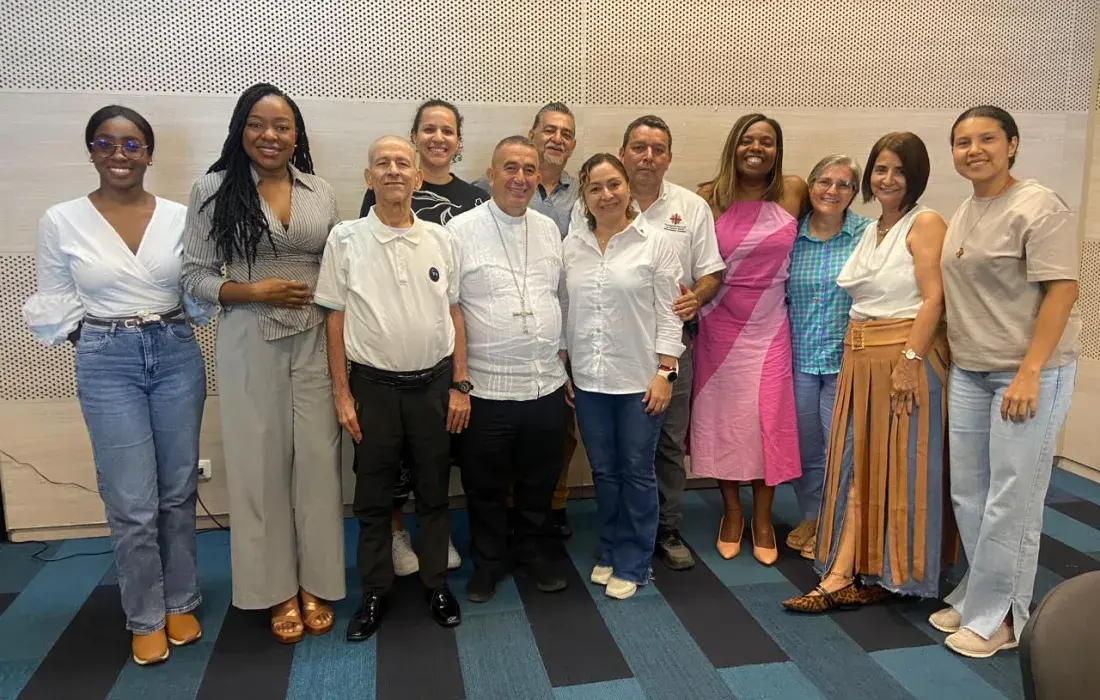 Homenaje a Monseñor Rubén Darío Jaramillo por su apuesta por la Paz en Buenaventura 