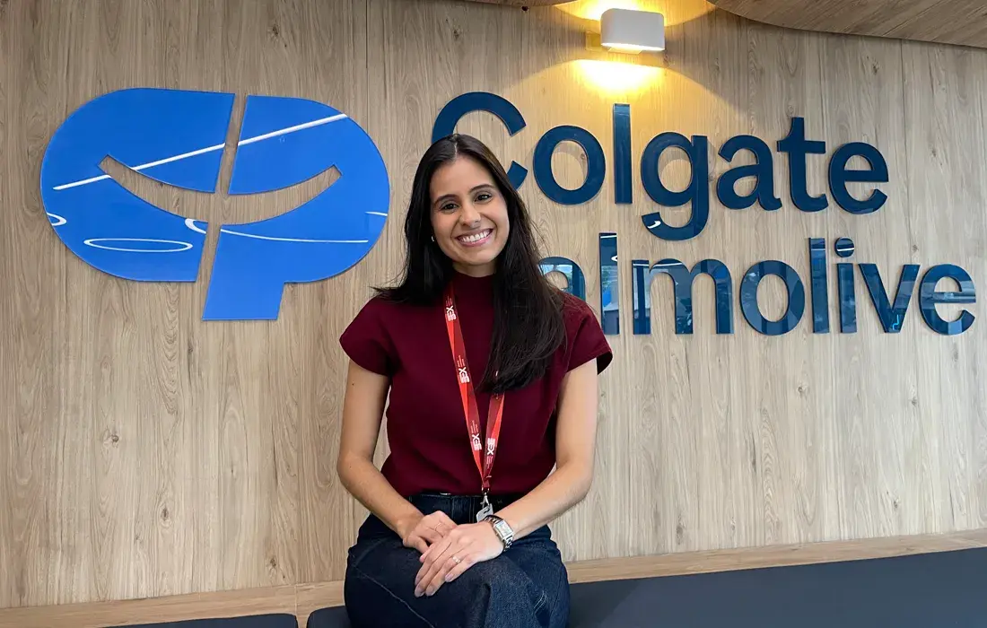 Egresada javeriana impulsa la comunicación estratégica en Colgate-Palmolive