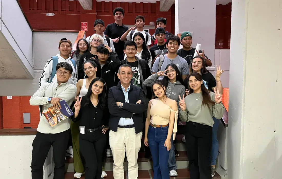 IX Congreso Internacional EARQ – Casa · Patio · Ciudad