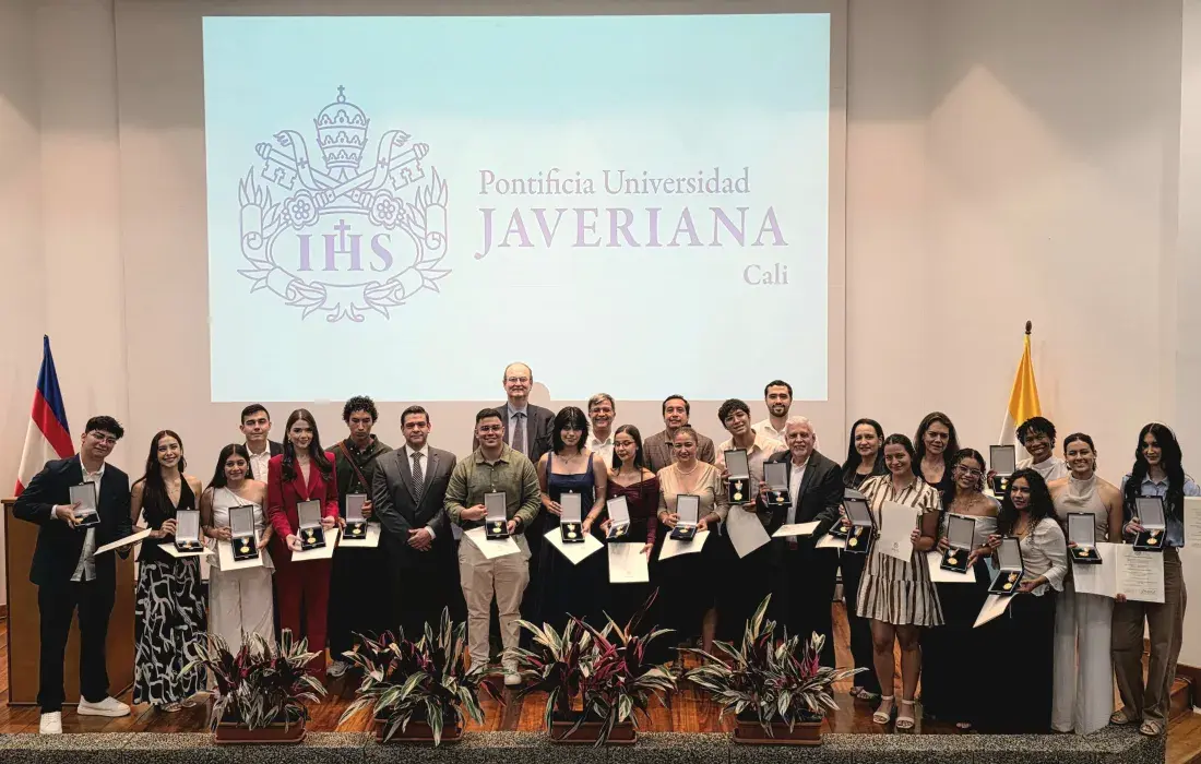 23 estudiantes javerianos recibieron en 2026, la Cruz San Pedro Claver por su compromiso con los ideales de la Universidad