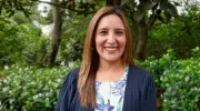 Juliana Martinez egresada Maestría Asesoría Familiar Juliana Martinez egresada Maestría Asesoría Familiar