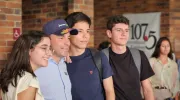 Alcalde de cali y estudiantes Alcalde de cali y estudiantes