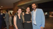 Gala de Egresados de Derecho fue un emotivo reencuentro de abogados javerianos El campus de la Javeriana Cali fue el lugar escogido para reunir, el pasado 21 de noviembre, a varias generaciones de egresados del programa de Derecho, que se reencontraron para destacar la trayectoria de la carrera y recibir reconocimientos en agradecimiento al liderazgo, compromiso y trayectoria de las personas y entidades que han contribuido notablemente al desarrollo del programa.