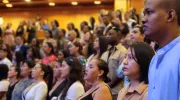 La Javeriana Cali clausura la tercera versión del Diplomado Tesos por el Ambiente con un emotivo reconocimiento a la CVC La Javeriana Cali clausura la tercera versión del Diplomado Tesos por el Ambiente con un emotivo reconocimiento a la CVC