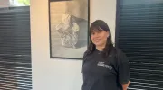 Estudiantes de Artes Visuales exploraron la memoria en la exposición 'Huellas entre lápiz y agua' Estudiantes de Artes Visuales exploraron la memoria en la exposición 'Huellas entre lápiz y agua'