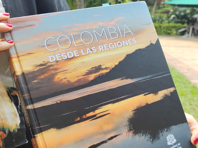 Colombia desde las regiones libro