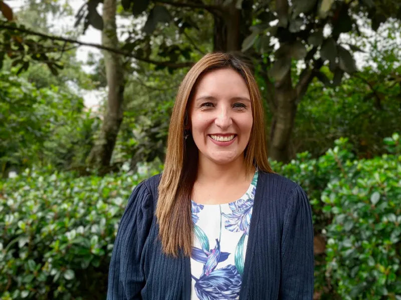Juliana Martinez egresada Maestría Asesoría Familiar Juliana Martinez egresada Maestría Asesoría Familiar