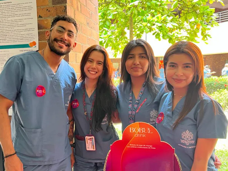 Estudiantes de Nutrición y Dietética sorprendieron con sus propuestas alimentarias en el Encuentro de Trabajos Finales Estudiantes de Nutrición y Dietética sorprendieron con sus propuestas alimentarias en el Encuentro de Trabajos Finales