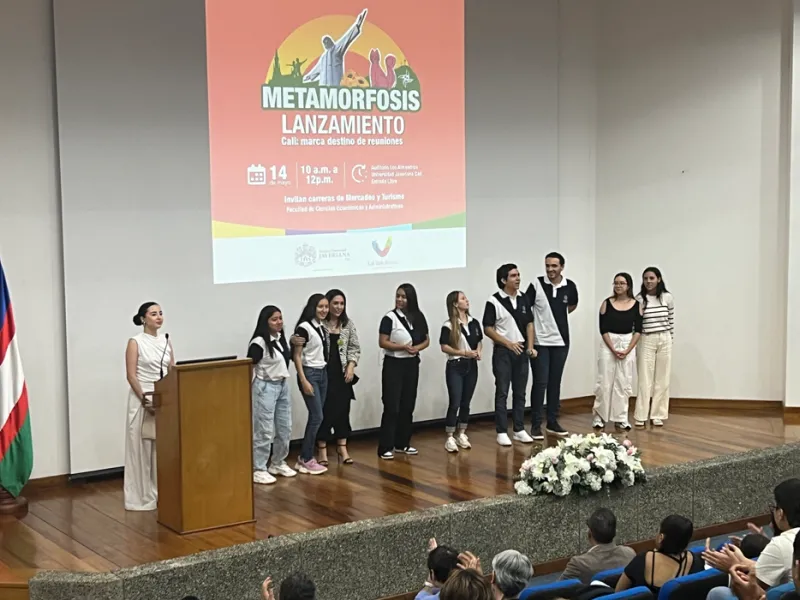 Estudiantes de Turismo y Mercadeo presentaron la marca ‘Cali Valle: Destino de reuniones’ Estudiantes de Turismo y Mercadeo presentaron la marca ‘Cali Valle: Destino de reuniones’