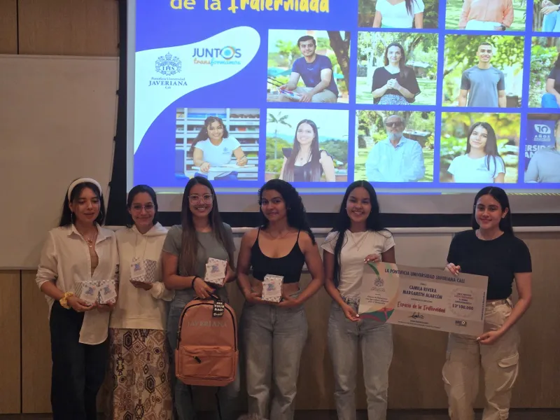 Espacio de la fraternidad: queremos reconocer el altruismo y la generosidad de nuestra comunidad y donantes javerianos Espacio de la fraternidad: queremos reconocer el altruismo y la generosidad de nuestra comunidad y donantes javerianos