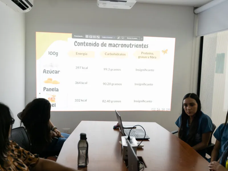 Estudiantes de Nutrición y Dietética fortalecen empresas comunitarias en el territorio del Cauca Estudiantes de Nutrición y Dietética fortalecen empresas comunitarias en el territorio del Cauca