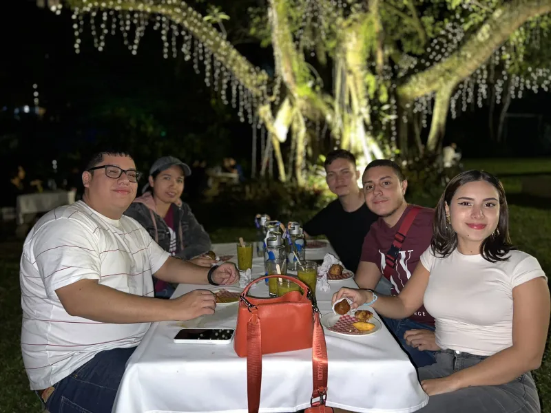 Cuarenta Años de Excelencia: Carrera Ingeniería de Sistemas y Computación, Javeriana Cali Cuarenta Años de Excelencia: Carrera Ingeniería de Sistemas y Computación, Javeriana Cali