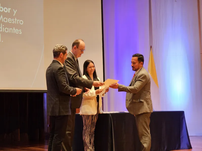 Profesores javerianos reconocidos Profesores javerianos reconocidos