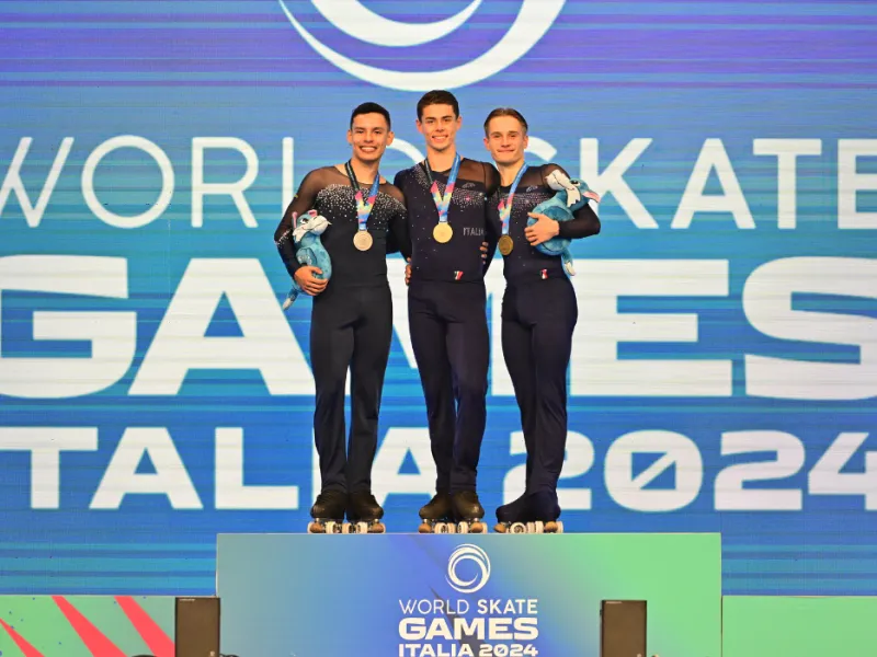 La Universidad Javeriana Cali se enorgullece de destacar a Brayan Carreño Ceballos, estudiante de segundo semestre de la carrera de Medicina quien ha alcanzado notables éxitos en el mundo del patinaje artístico La Universidad Javeriana Cali se enorgullece de destacar a Brayan Carreño Ceballos, estudiante de segundo semestre de la carrera de Medicina quien ha alcanzado notables éxitos en el mundo del patinaje artístico