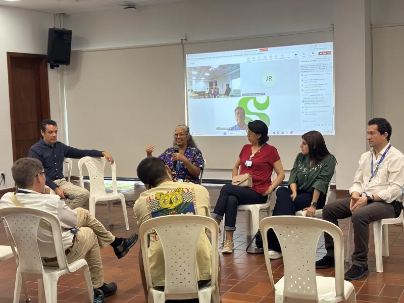 conversatorio-realidad-virtual-cop16 conversatorio-realidad-virtual-cop16
