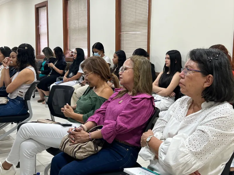 público del simposio público del simposio