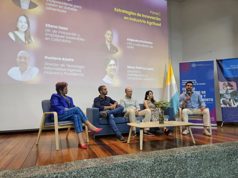 InnovaVé puso el foco en AgrifoodTech en la Javeriana Cali 1 InnovaVé puso el foco en AgrifoodTech en la Javeriana Cali 1