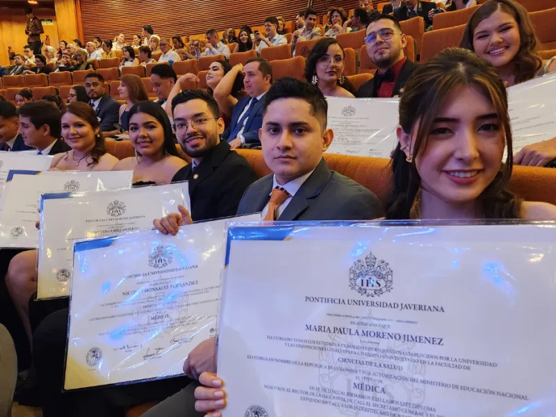 la carrera de Medicina logró una tasa de deserción de apenas el 1,6%, la más baja en la historia de la Javeriana Cali