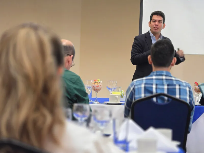 Desayuno con empresarios, International Business Week Javeriana