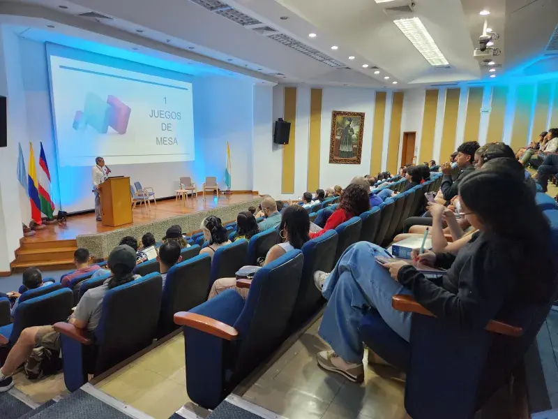  I Encuentro Nacional en Juegos, Innovación y Educación realizado en Cali  