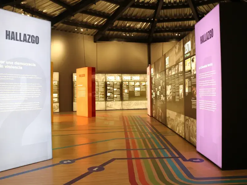 La Javeriana Cali invita a recorrer la exposición  “Hay futuro si hay verdad” en la Biblioteca Departamental
