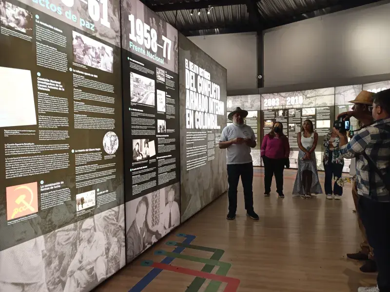 La Javeriana Cali invita a recorrer la exposición  “Hay futuro si hay verdad” en la Biblioteca Departamental