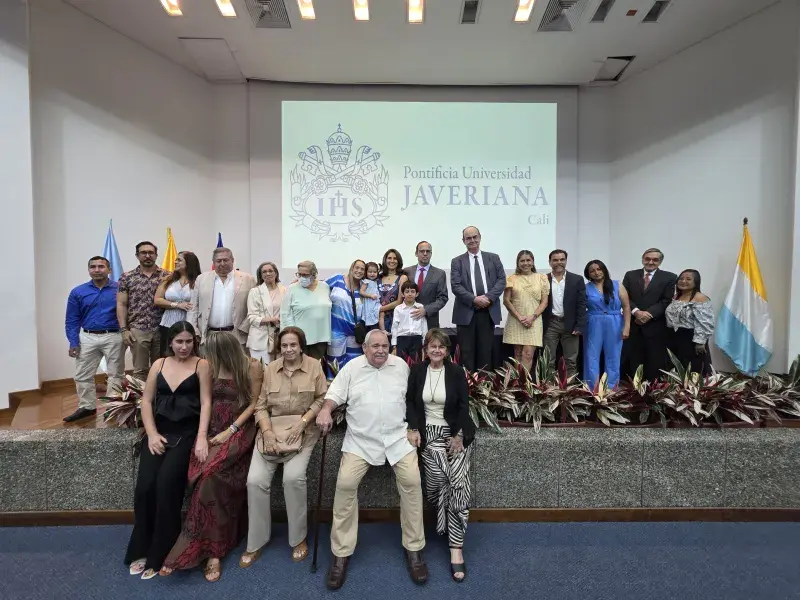 Decano de Ingeniería y Ciencias