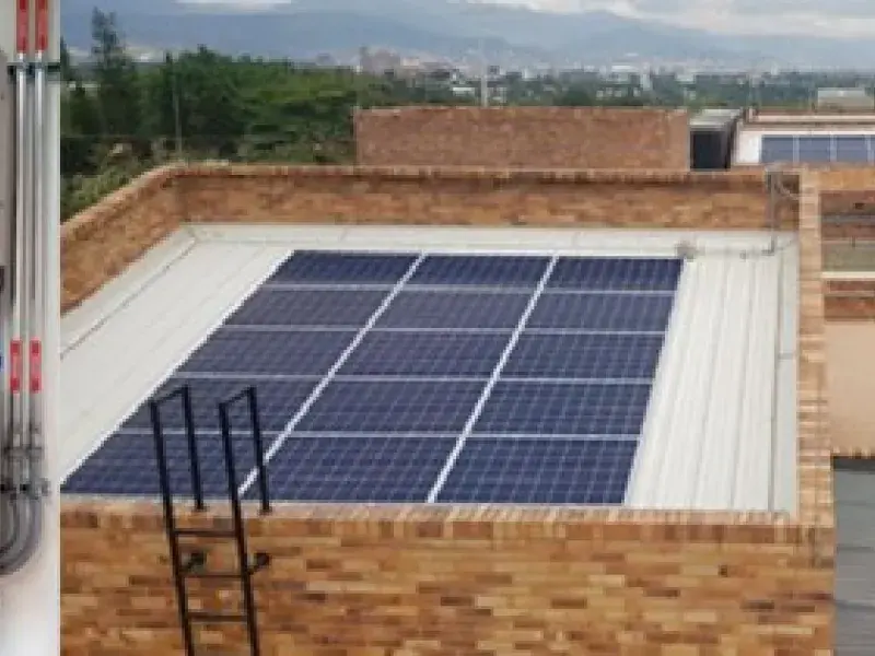 Paneles solares Javeriana Cali2