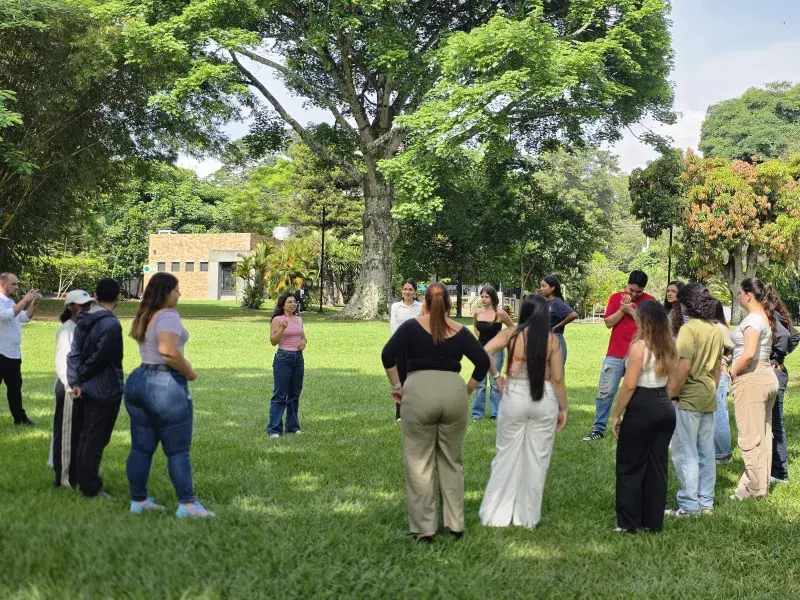 Encuentro Becarios y Donantes Fundación Bolívar Davivienda