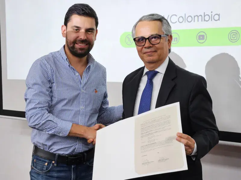 Convenio Javeriana Cali y AMV