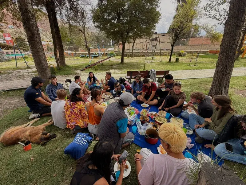 Estudiantes Bolivia picnic