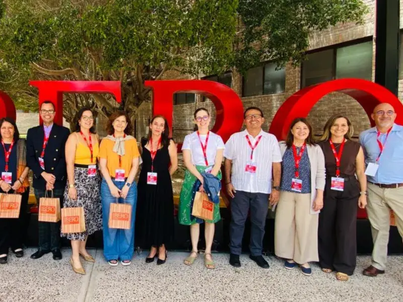 Javeriana Cali lidera la visión estratégica de la Red de Educación de AUSJAL en México 