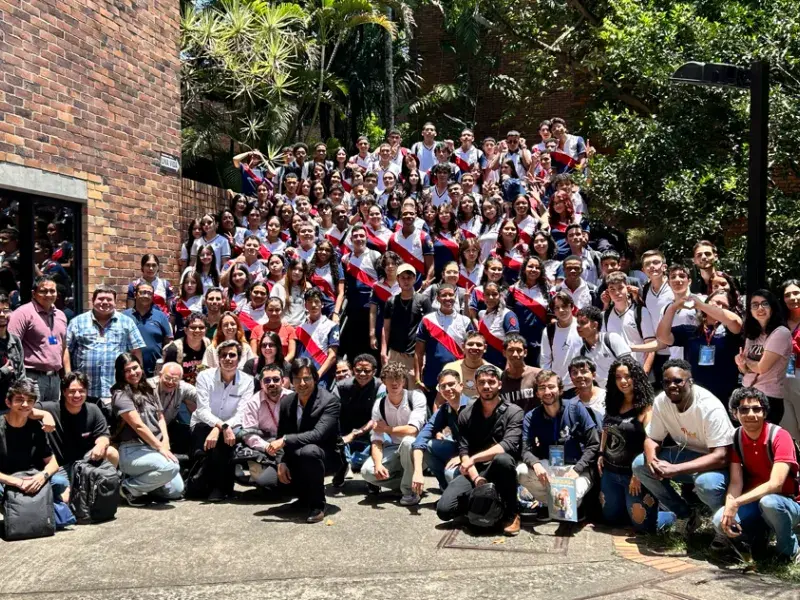 Visita de colegios en Evento de Participación Ciudadana