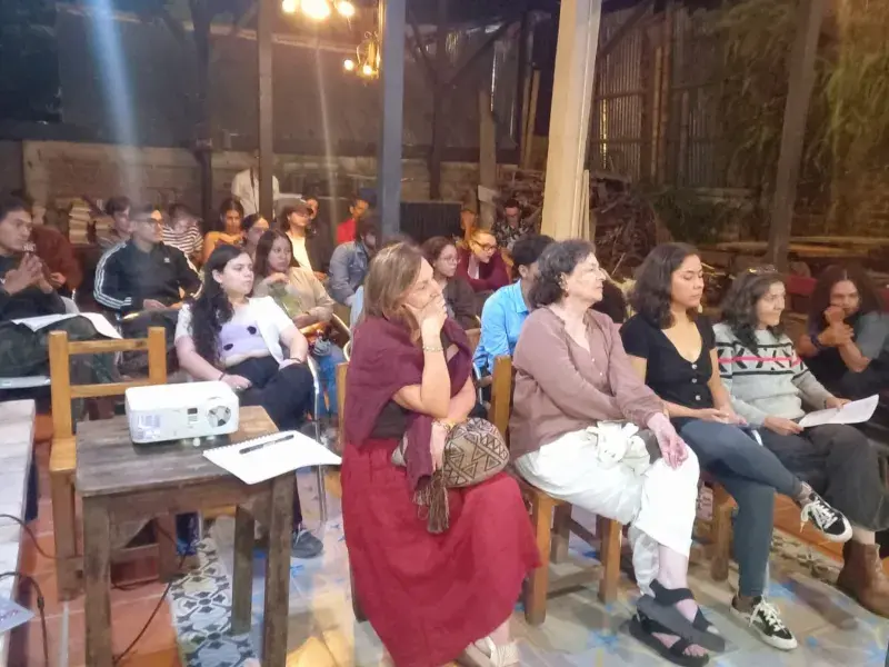 La imagen tiene la palabra, estudiantes de Filosofía llevaron sus reflexiones a un festival de cine