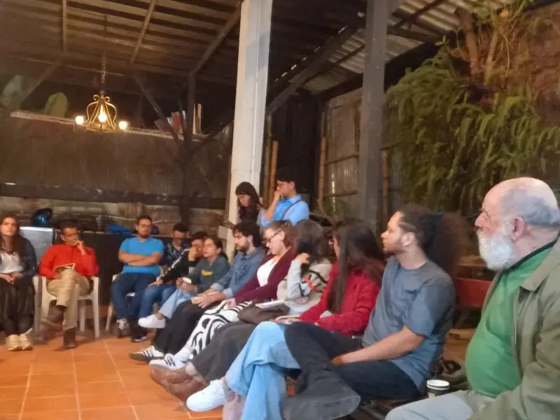 La imagen tiene la palabra, estudiantes de Filosofía llevaron sus reflexiones a un festival de cine