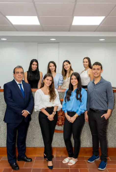 Estudiantes javerianos ganan importante concurso internacional de semilleros de derecho procesal 