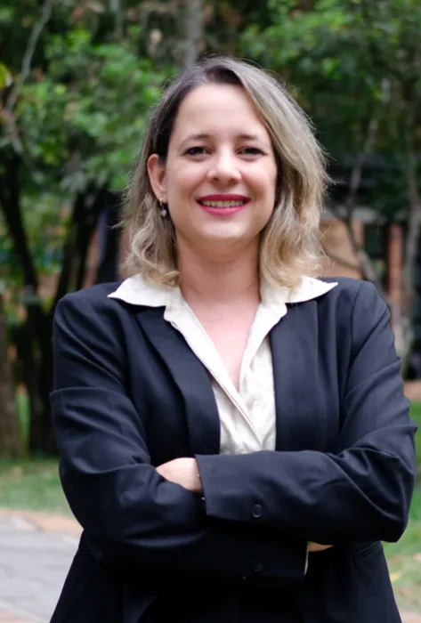 Mónica Tobón, nueva directora de la Maestría en Administración de Empresas